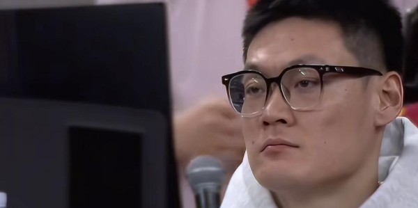 九游娱乐登录入口-不打了！CBA强力锋线第一阶段报销，这可是广东队最大苦主！