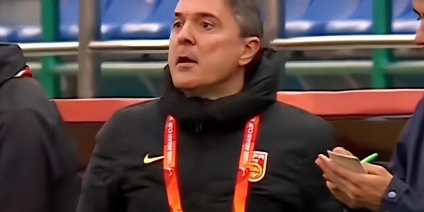 九游娱乐官网入口-意外！韦世豪为何公开直言黄博文是U23国足晋级功臣，引发热议