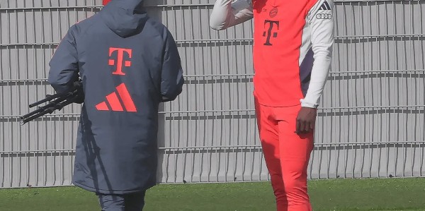 九游娱乐入口-图片报：诺伊尔复出过程中伤情反复；5人缺席拜仁全队合练